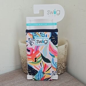 ⭐️ NEW Swig Life Tropical Insulated Slim Can Coolie